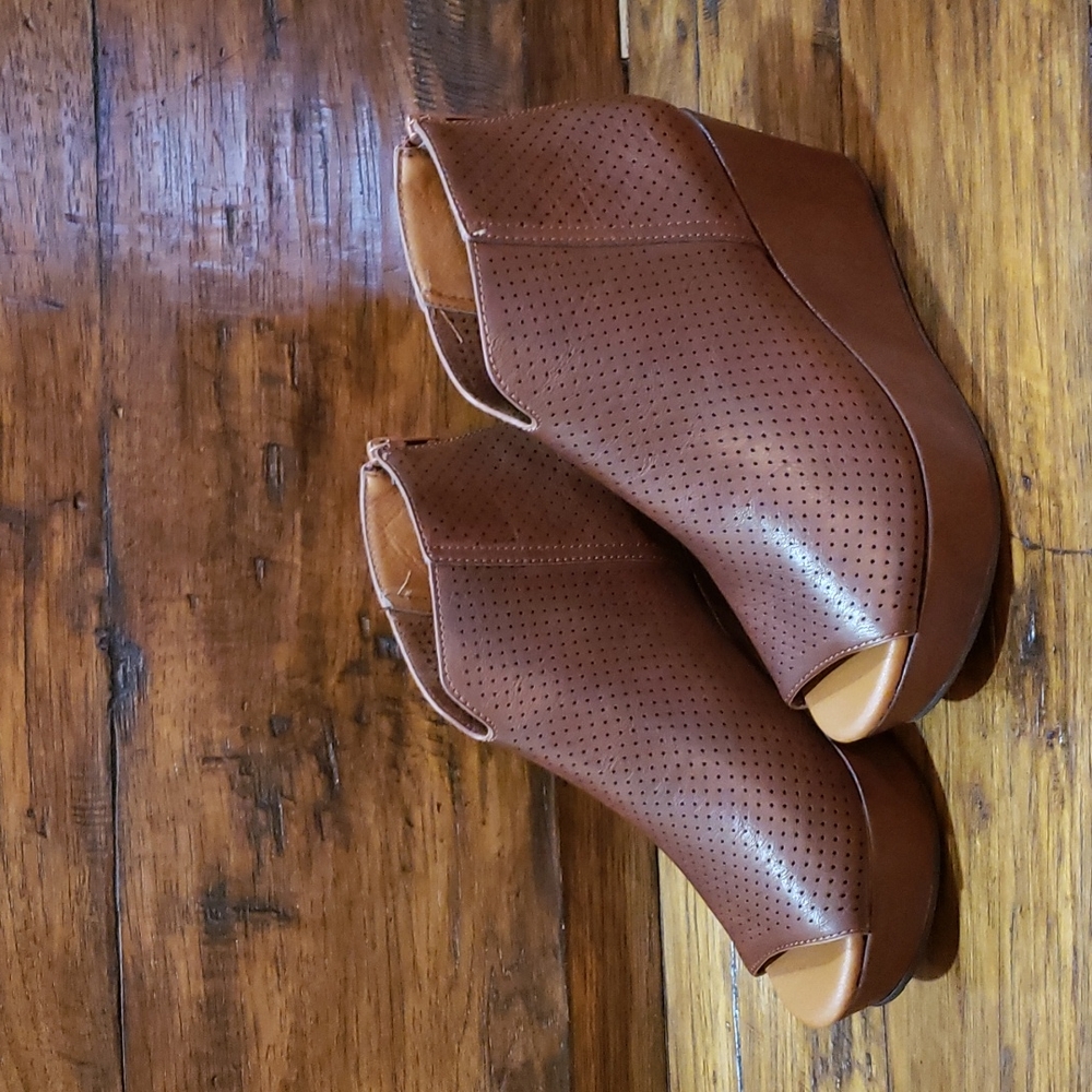 Pierre Dumas Wedge Bootie